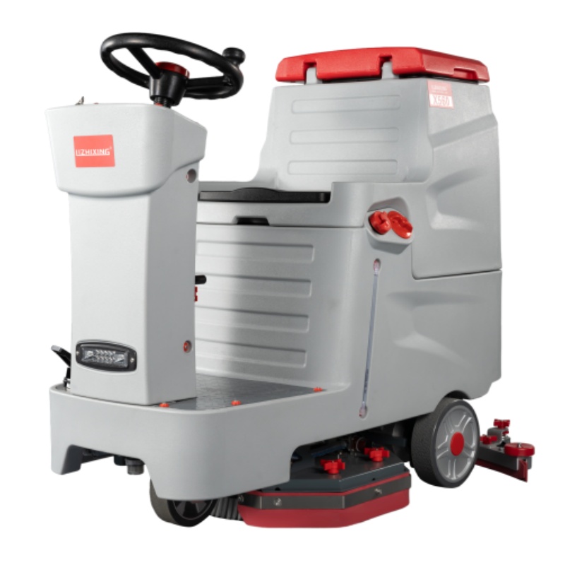 油尖旺坦洁驾驶式洗地机X560